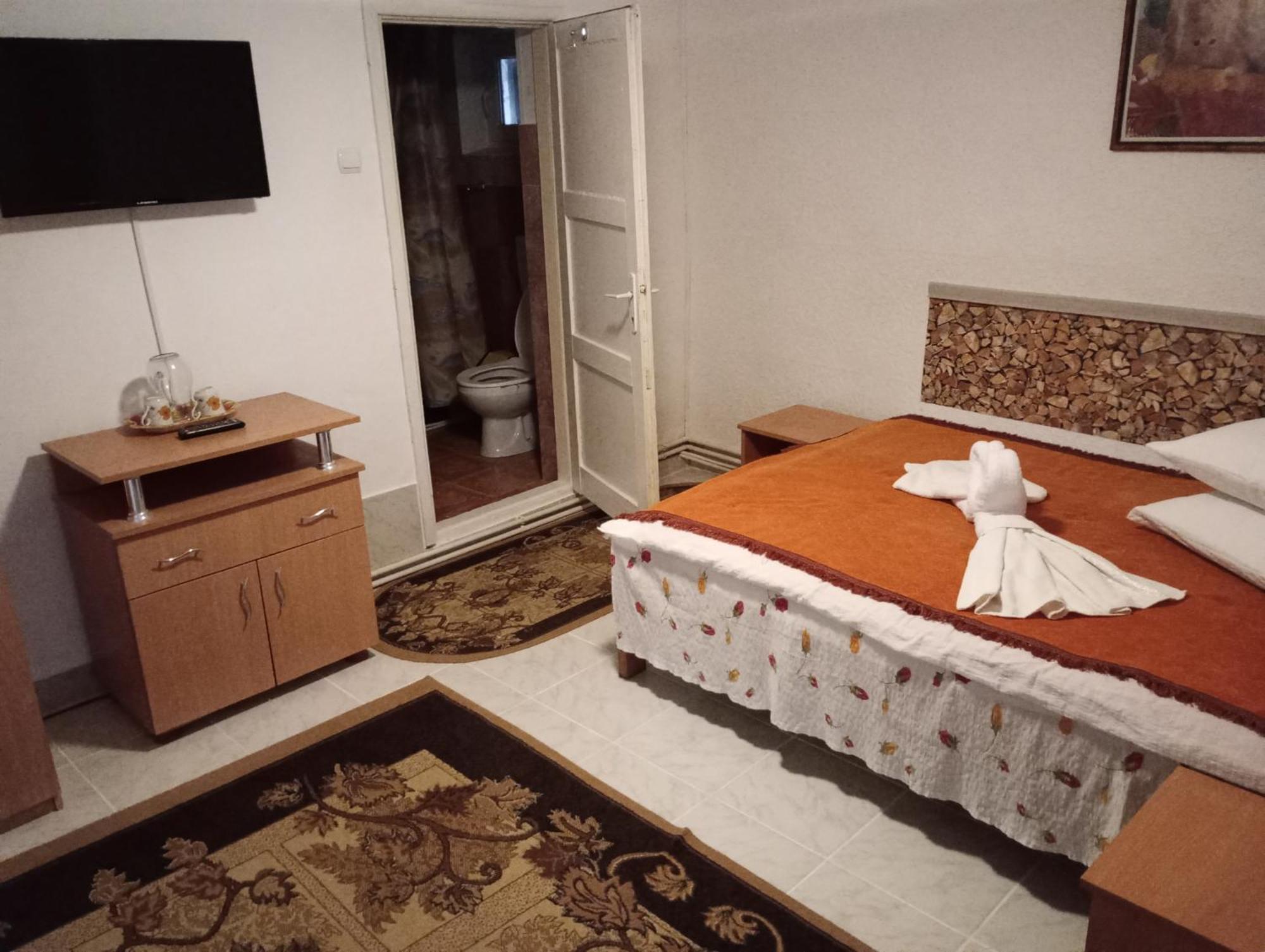 Pensiunea Irina 3 Zărneşti Exteriér fotografie